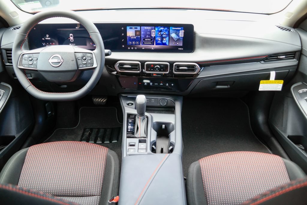 New 2026 Nissan Sentra SR w/ Floor Mat Package FWD image 6