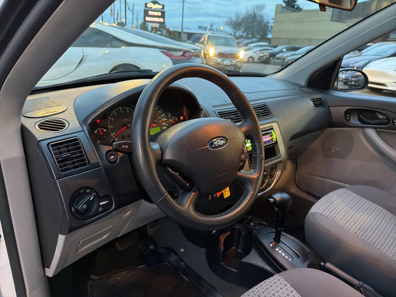 Used 2006 Ford Focus SE image 26