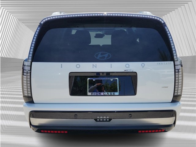 New 2026 Hyundai Ioniq 9 Calligraphy image 4