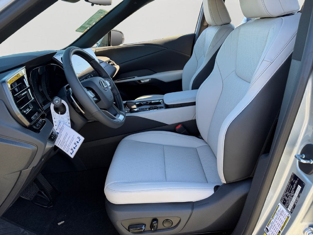 New 2026 Lexus RX 350 AWD/4WD image 12