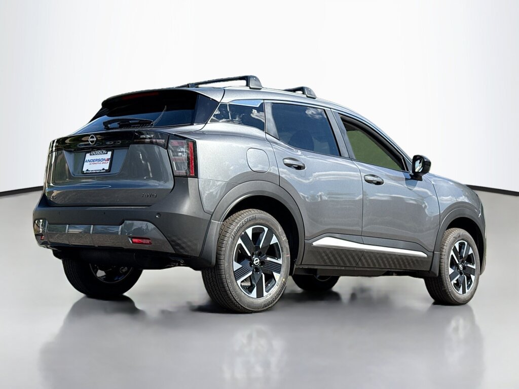 New 2026 Nissan Kicks SV w/ Cold Weather Package AWD/4WD image 2