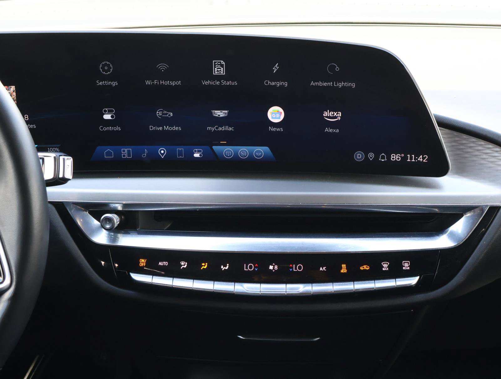 Certified 2024 Cadillac Lyriq Sport image 15