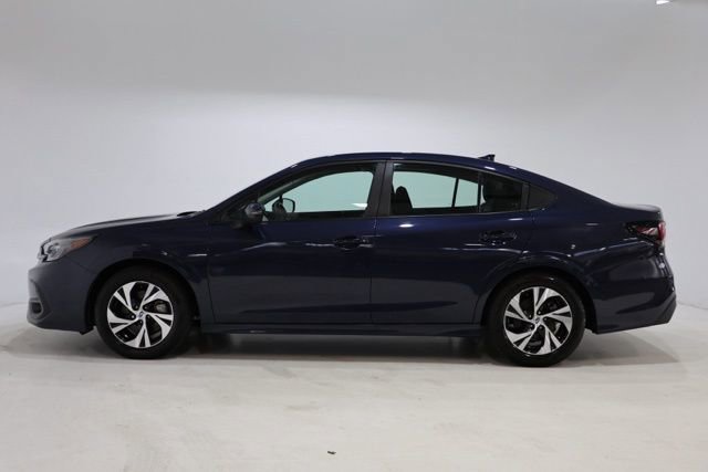 Used 2025 Subaru Legacy Premium image 4