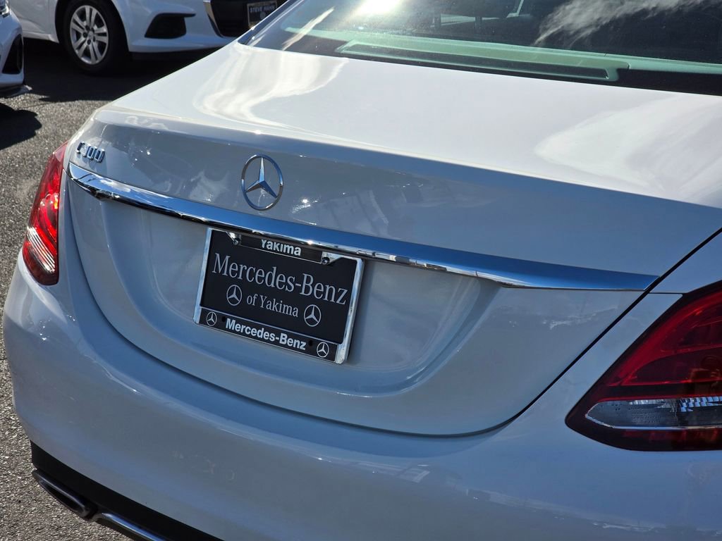 Used 2018 Mercedes-Benz C 300 Sedan image 15