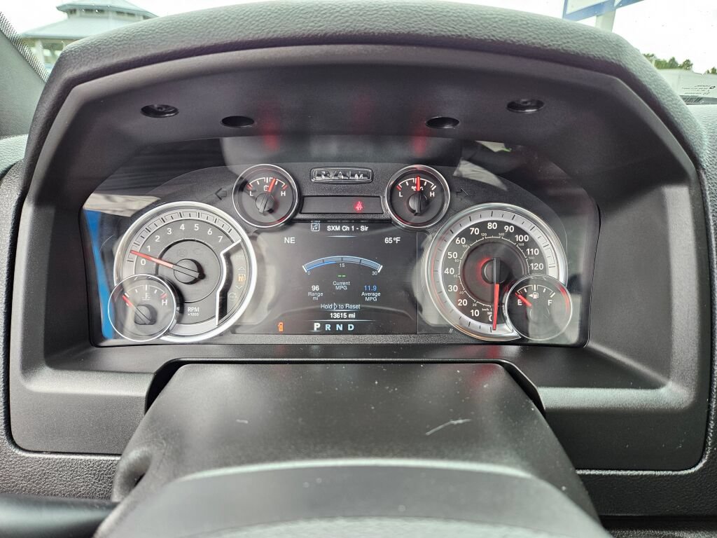 Used 2024 RAM 1500 Warlock AWD/4WD image 25
