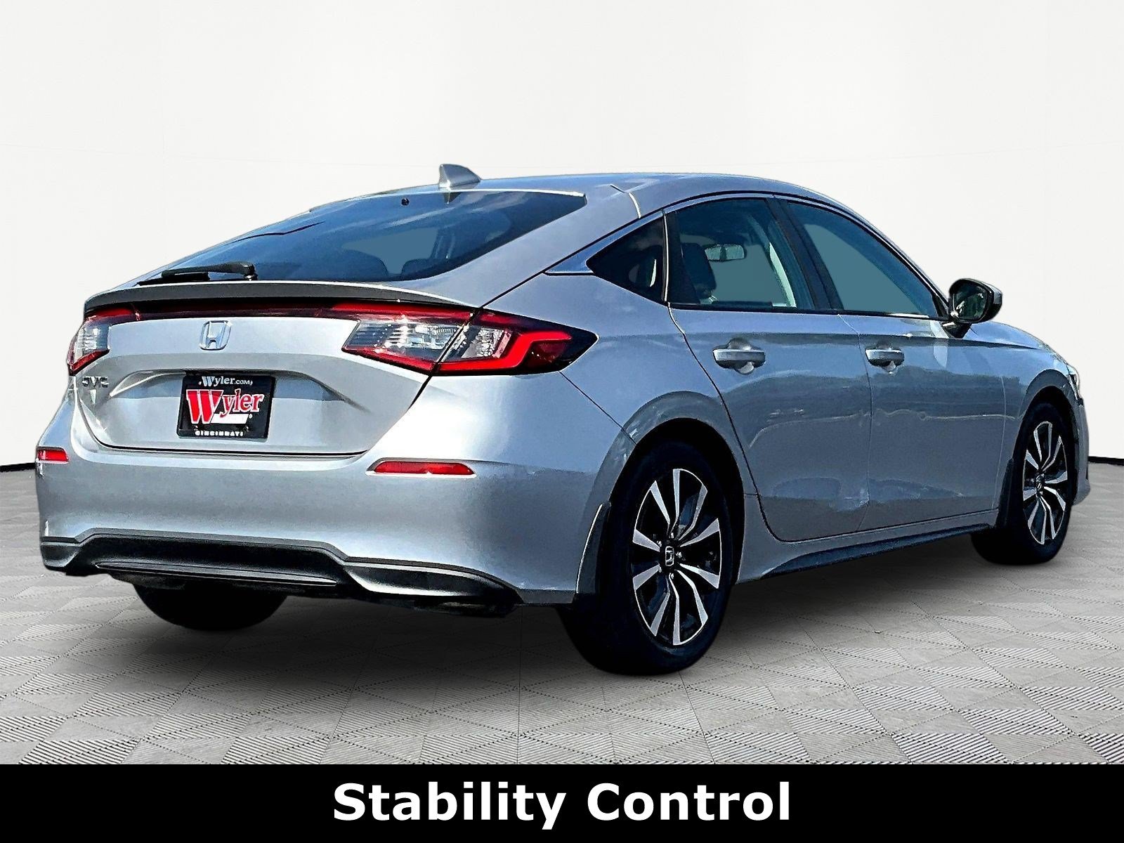 Used 2023 Honda Civic EX-L image 6