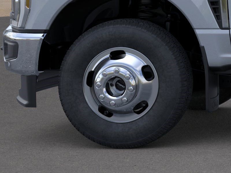 New 2026 Ford F350 King Ranch w/ Chrome Package image 49