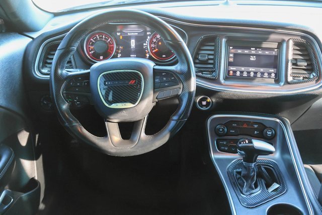 Used 2018 Dodge Challenger R/T image 17