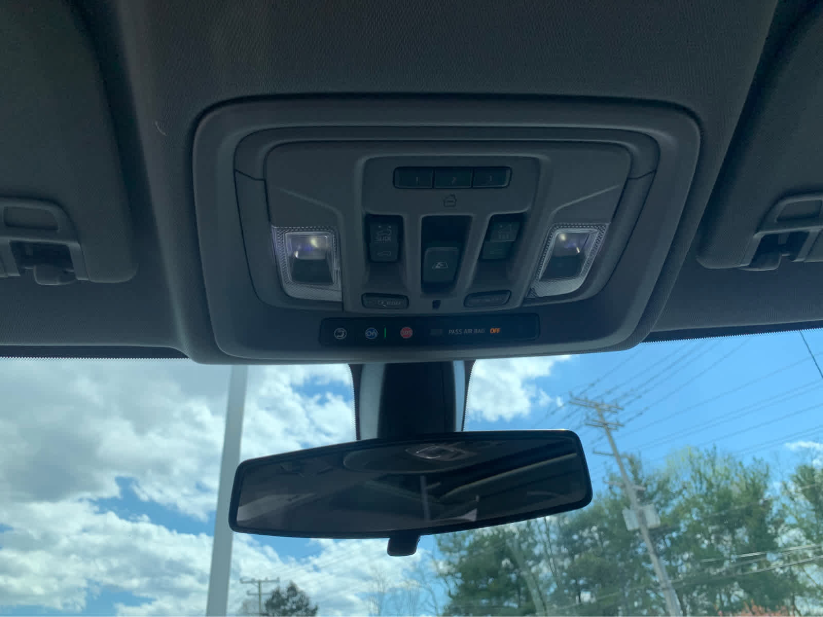 Used 2021 Chevrolet Silverado 1500 LT Trail Boss w/ Convenience Package II image 22