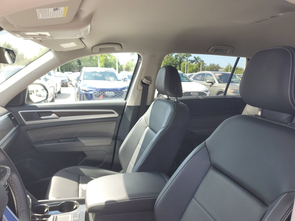 Certified 2023 Volkswagen Atlas SE FWD image 23
