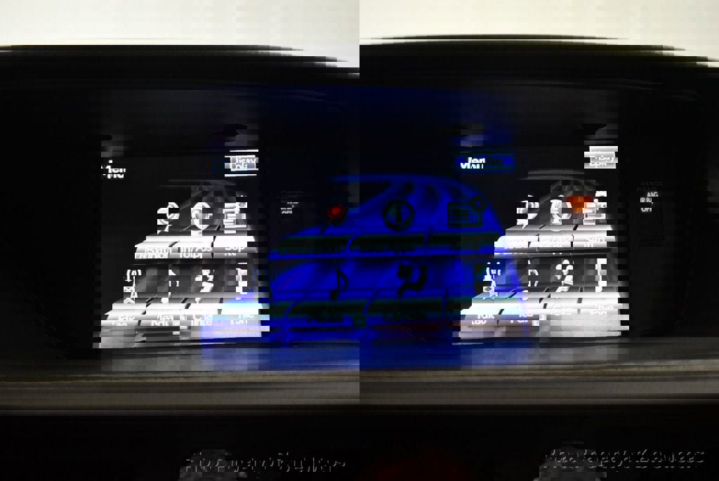 Used 2013 Lexus ES 300h image 42