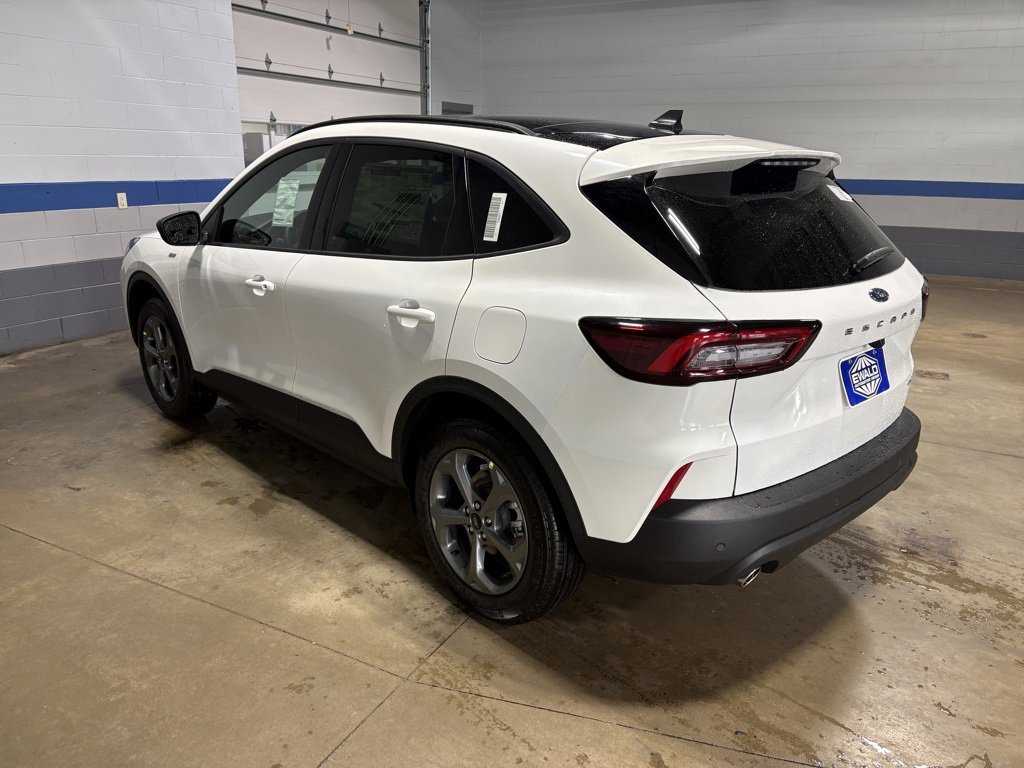 New 2026 Ford Escape ST-Line w/ Tech Pack #1 image 6