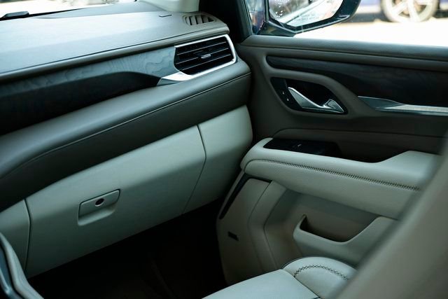 Used 2021 GMC Yukon XL Denali w/ Denali Ultimate Package image 33