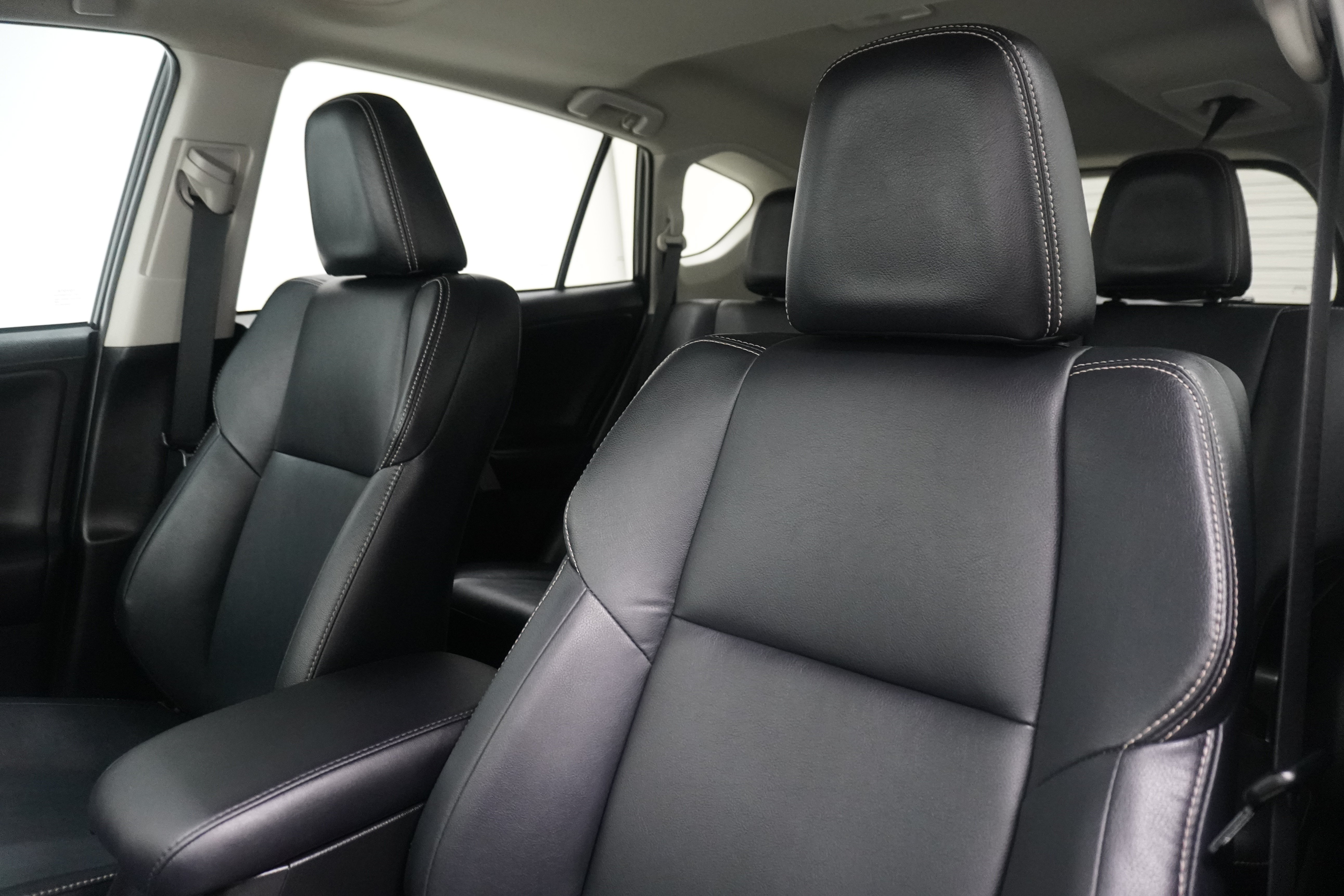 Used 2013 Toyota RAV4 Limited FWD image 11