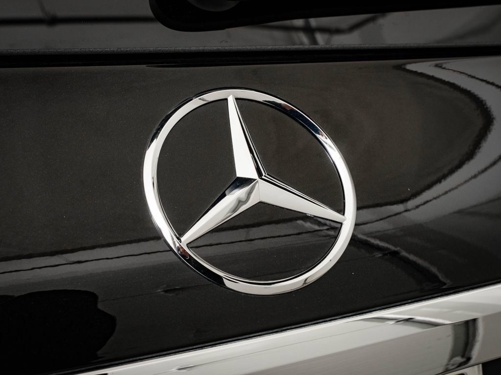 Certified 2026 Mercedes-Benz GLS 450 4MATIC image 18