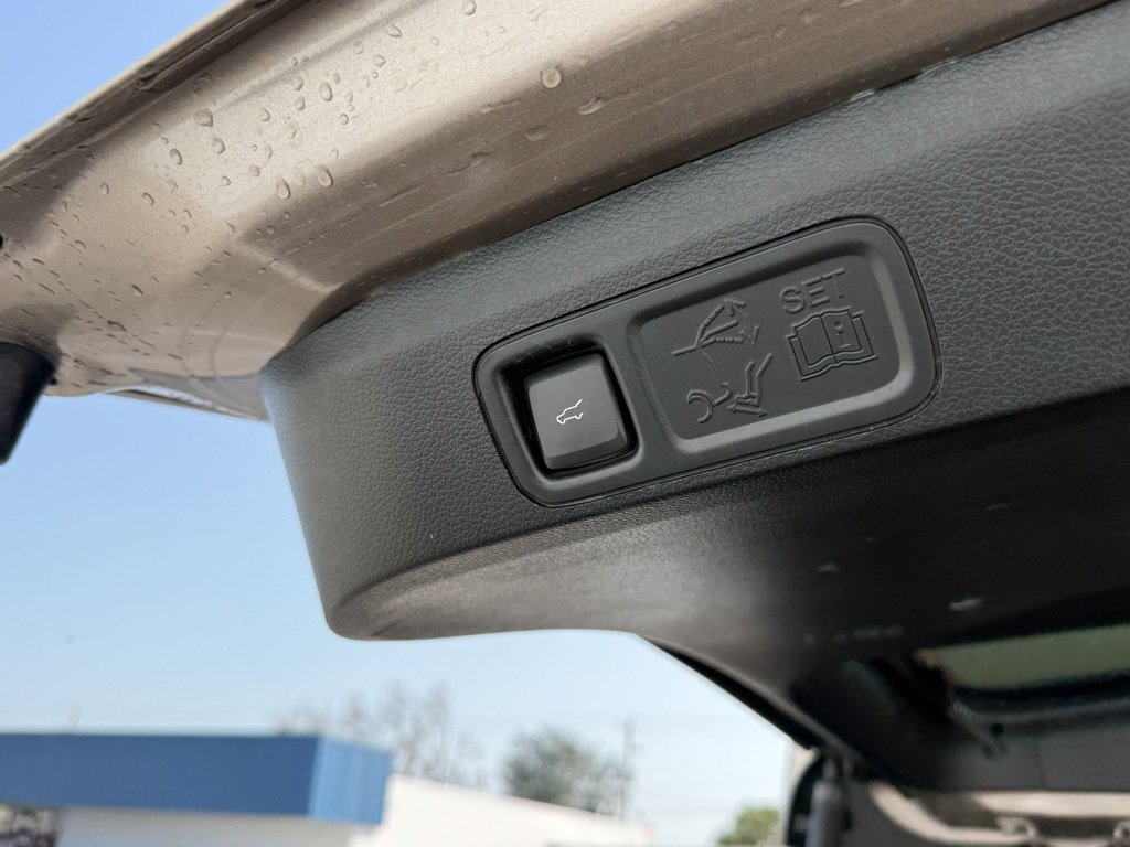 Used 2020 Lincoln Navigator Reserve w/ Luxury Package image 21