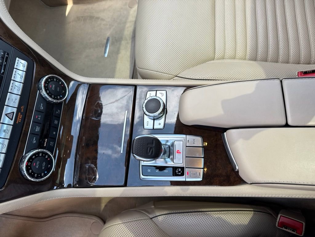 Used 2013 Mercedes-Benz SL 550 image 17