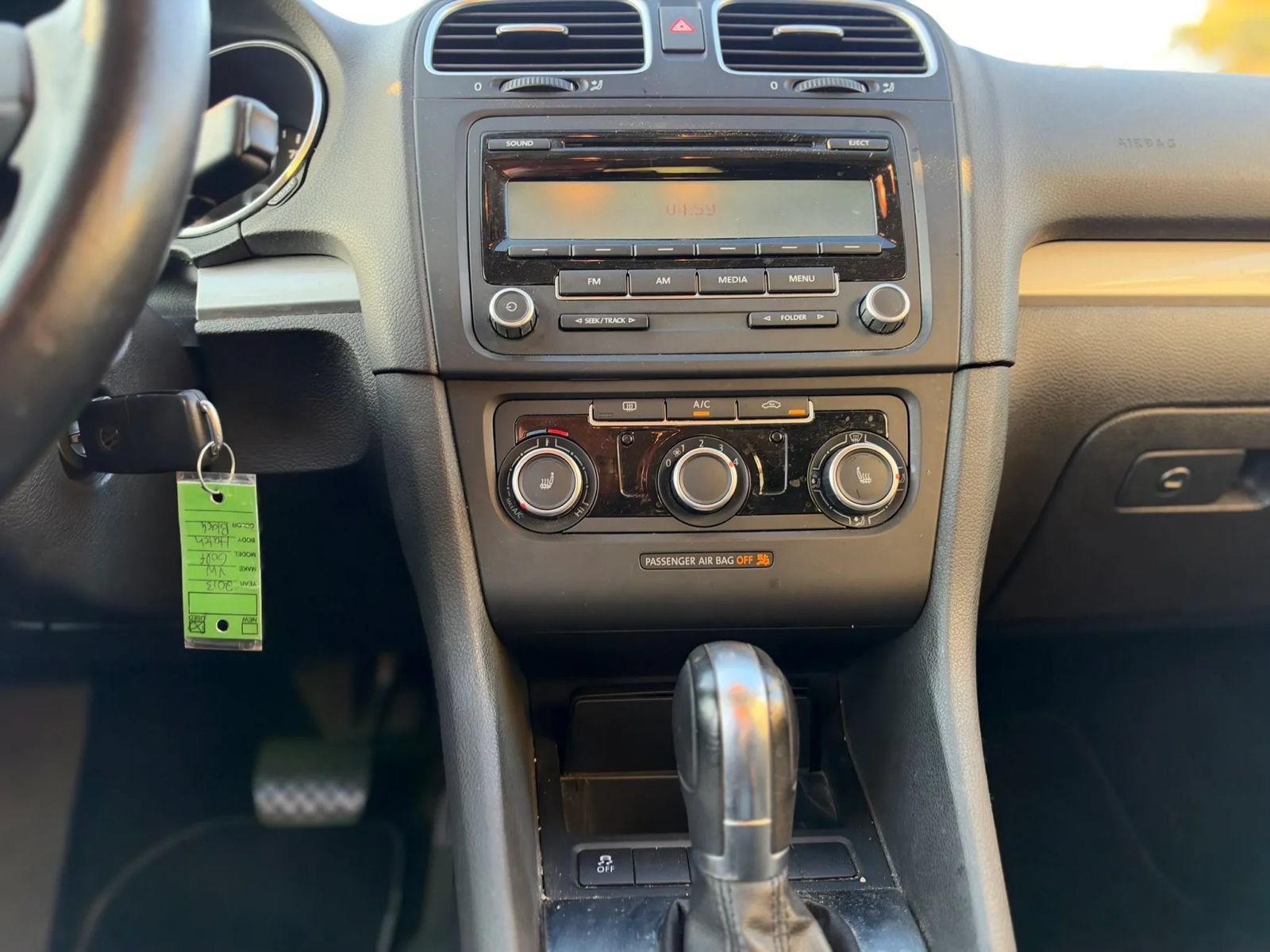 Used 2013 Volkswagen Golf 4-Door FWD image 11