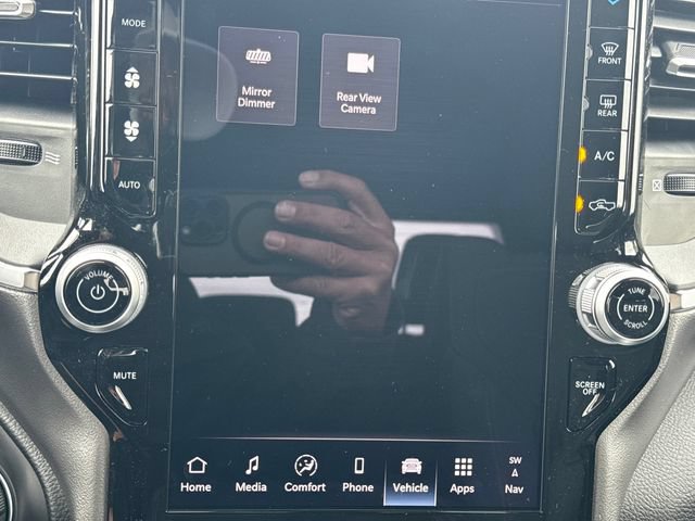 New 2026 RAM 1500 4x4 Crew Cab image 31