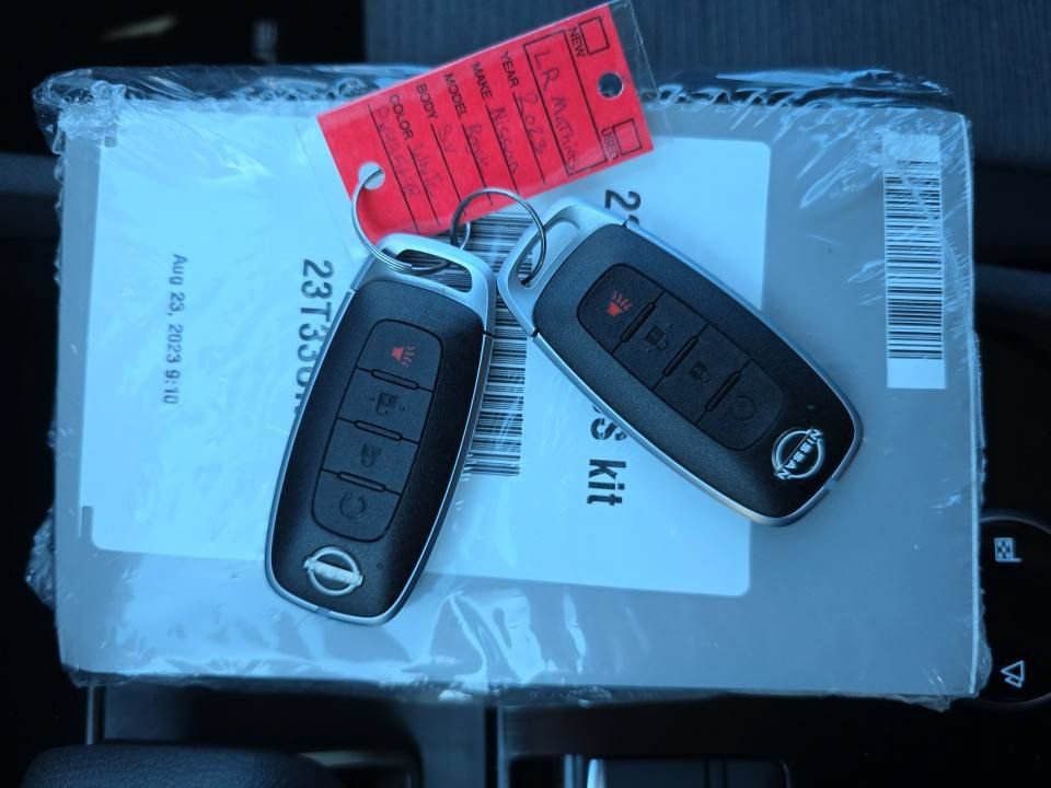 Certified 2023 Nissan Rogue SV AWD/4WD image 18