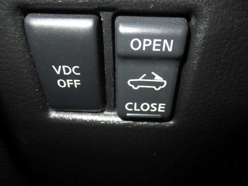 Used 2005 Nissan 350Z Grand Touring RWD image 34
