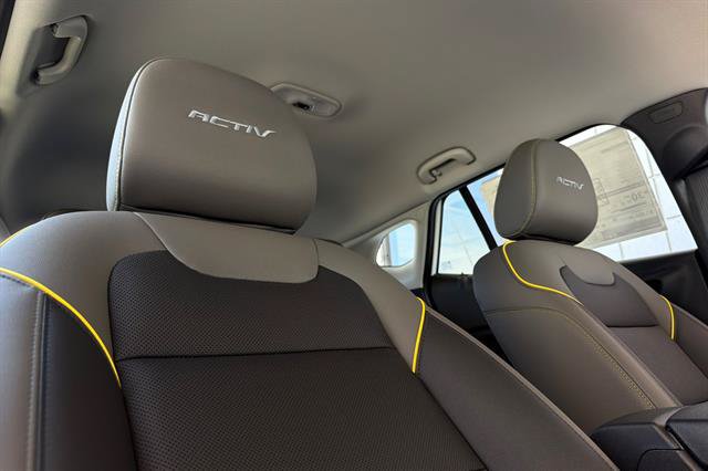 New 2026 Chevrolet Trax ACTIV w/ Driver Confidence Package FWD image 18