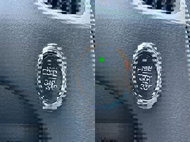 Used 2022 Ford Edge SEL w/ Sport Appearance Package image 10