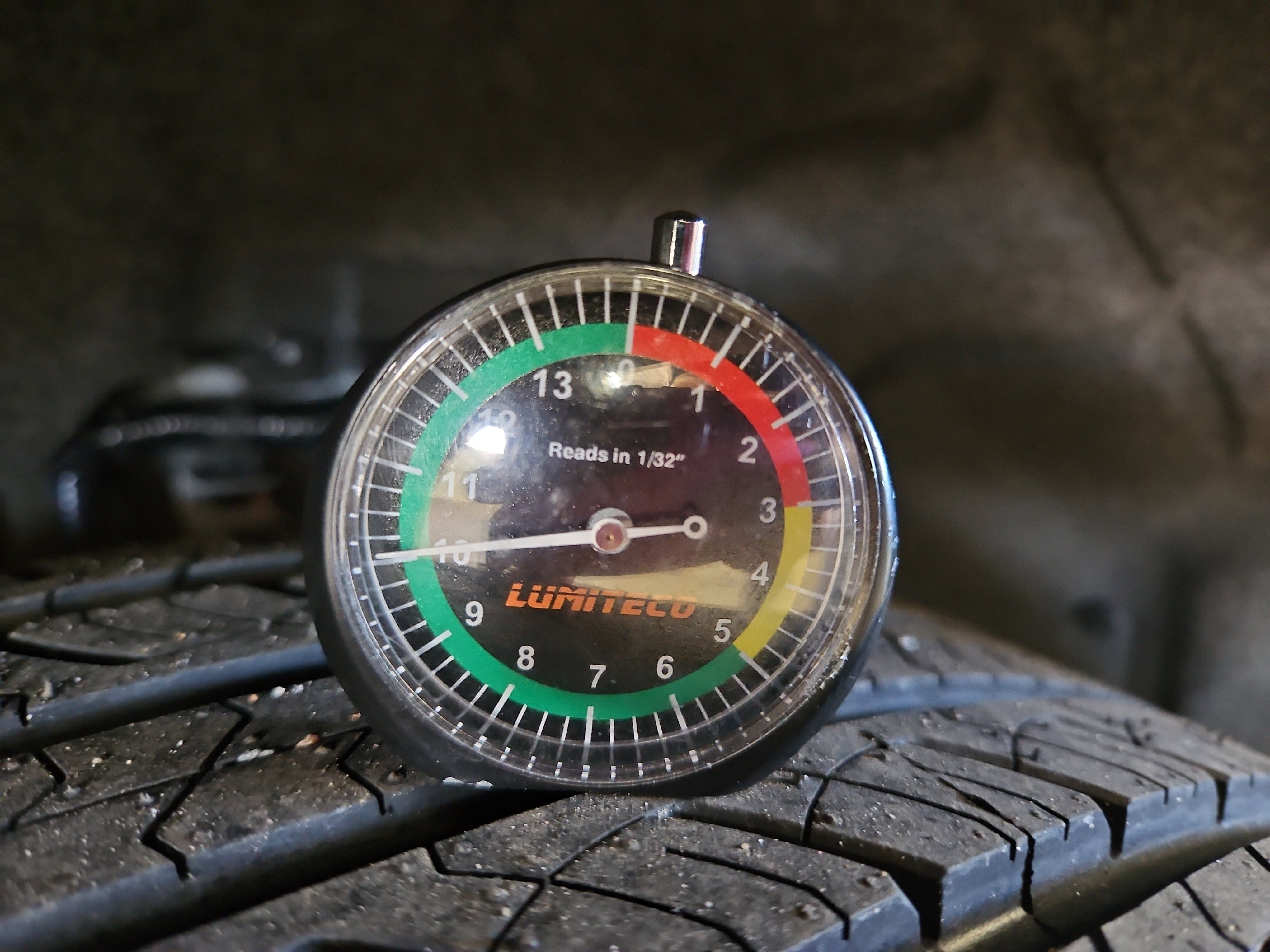 Used 2023 Nissan Rogue SV w/ SV Premium B Package image 30