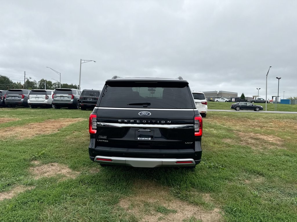 Used 2024 Ford Expedition Max Limited AWD/4WD image 19