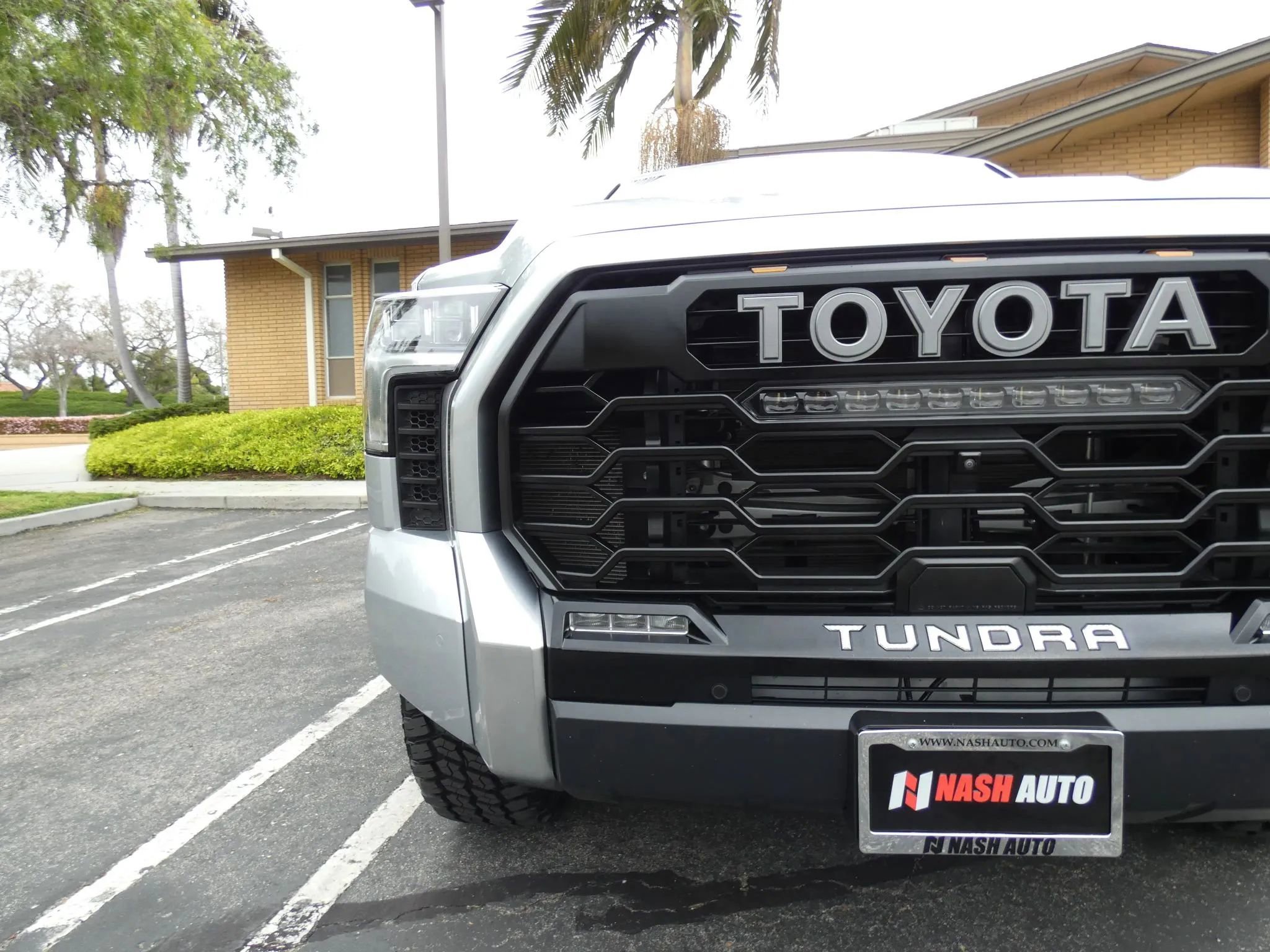 Used 2024 Toyota Tundra Limited w/ TRD Off-Road Package image 16