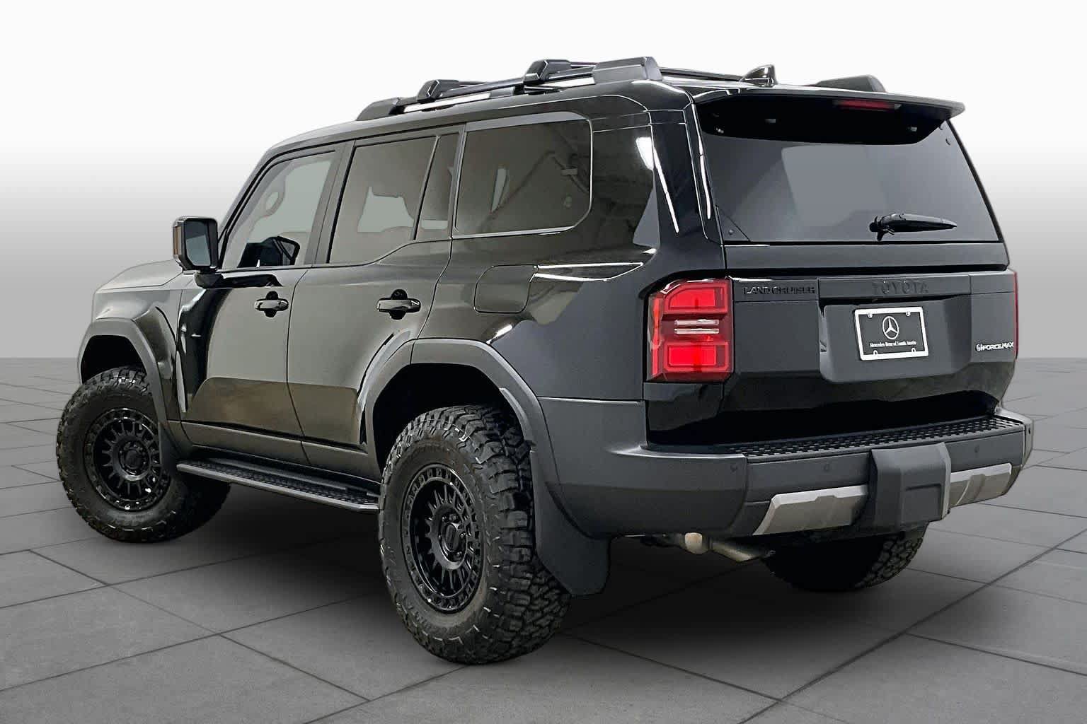 Used 2025 Toyota Land Cruiser w/ Premium Package AWD/4WD image 22