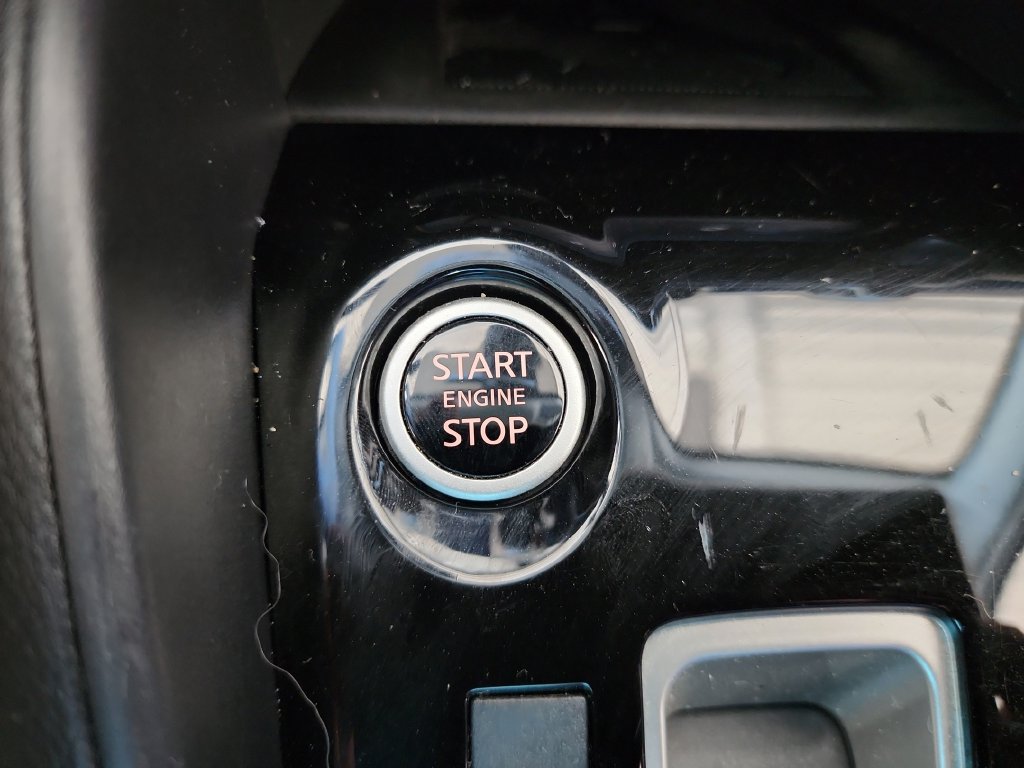 Used 2024 Nissan Versa SV FWD image 26