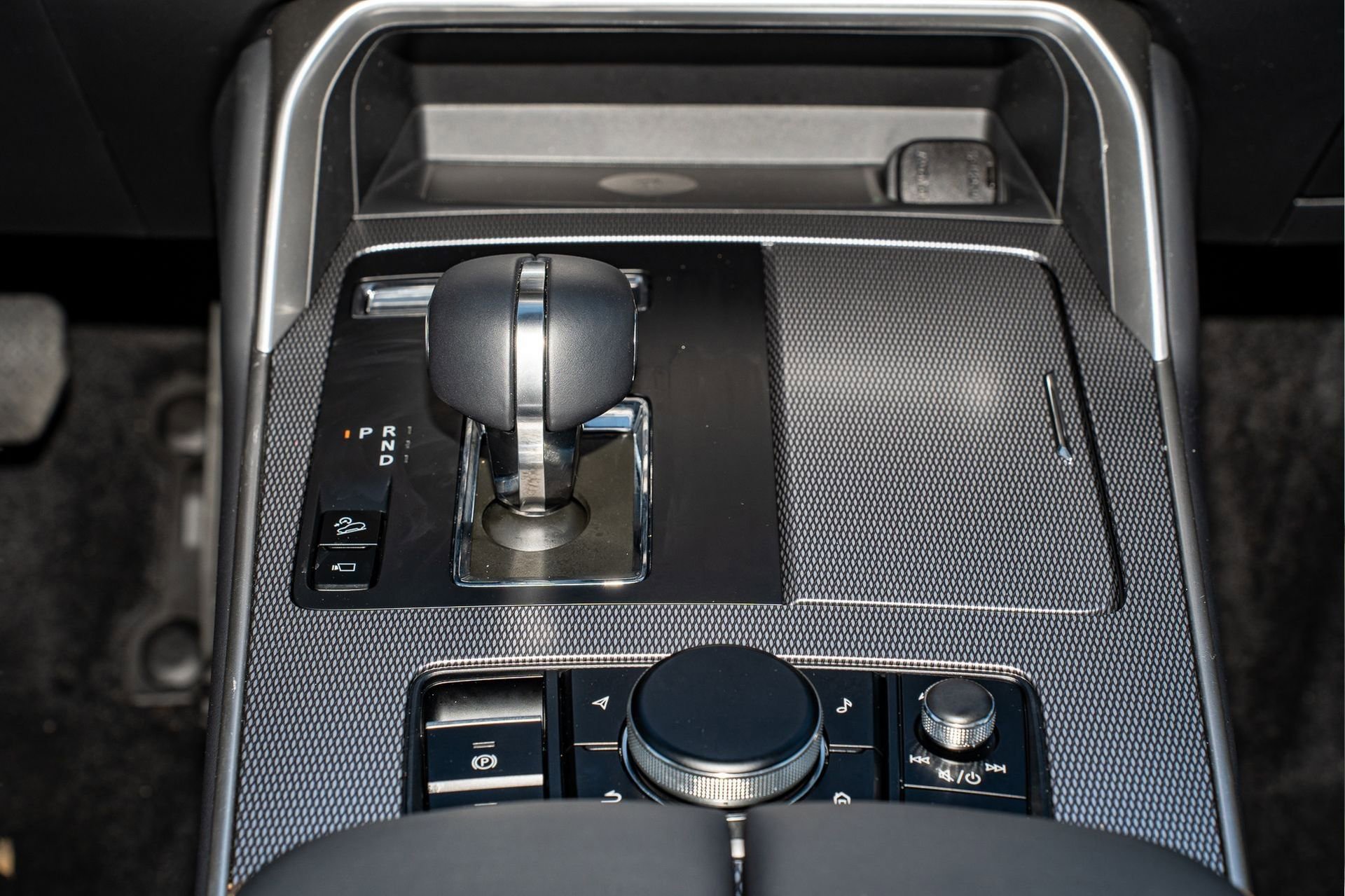 Used 2025 MAZDA CX-90 3.3 Turbo S w/ Premium Package image 28