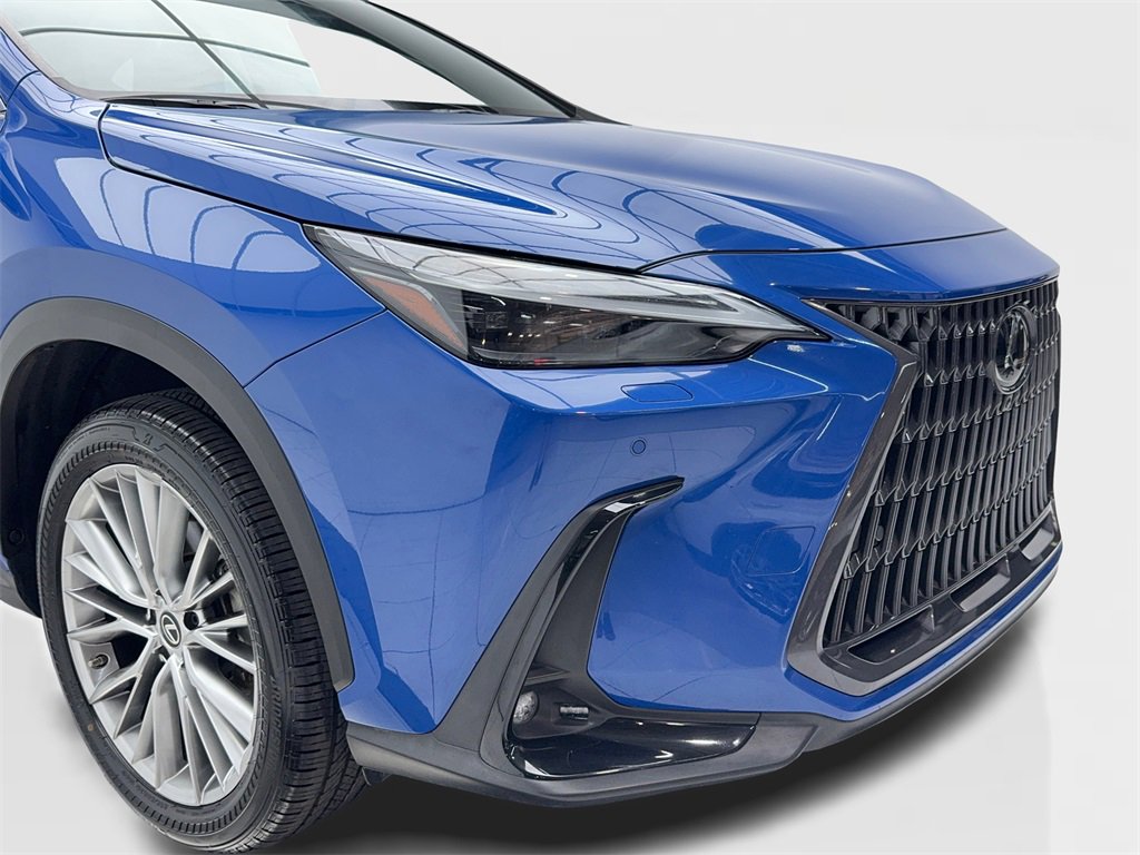 Used 2023 Lexus NX 350 AWD w/ Luxury Package image 3