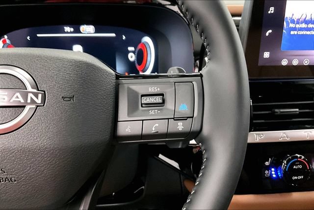 New 2026 Nissan Pathfinder Platinum AWD/4WD image 25