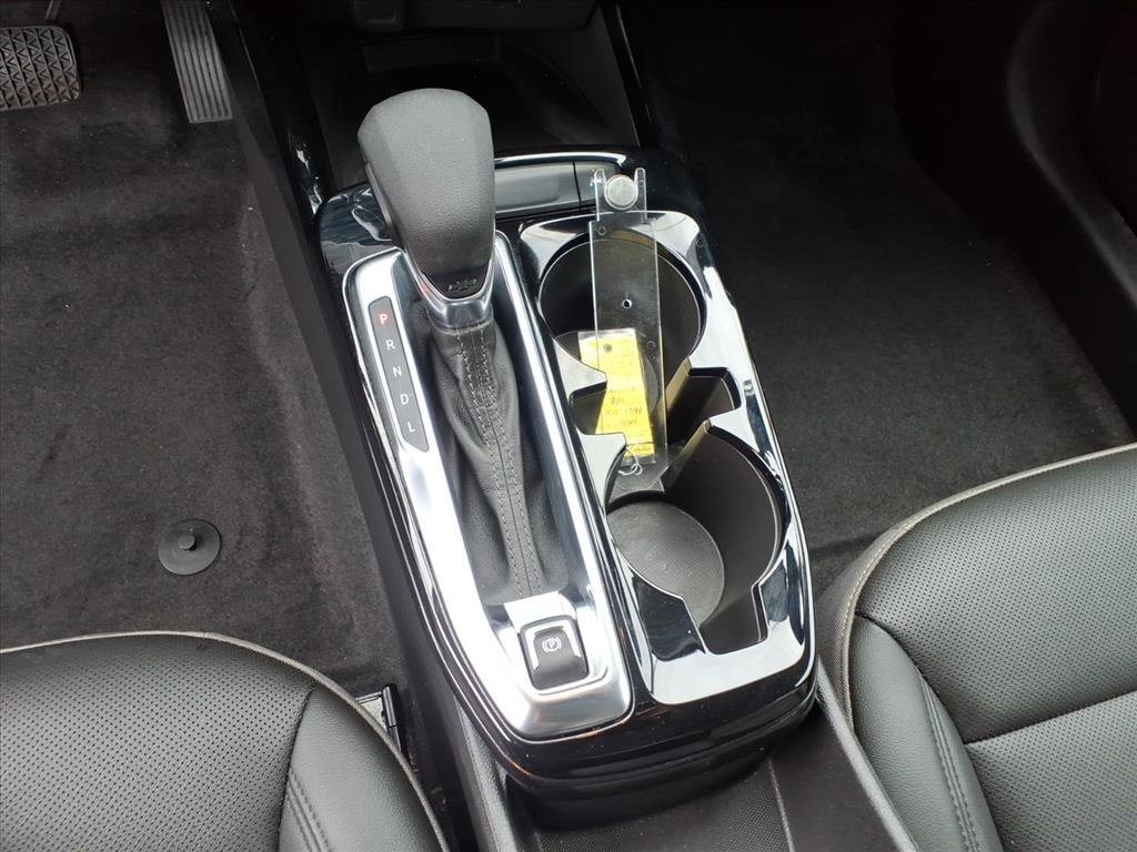 Used 2025 Chevrolet Trax ACTIV w/ Sunroof Package image 31