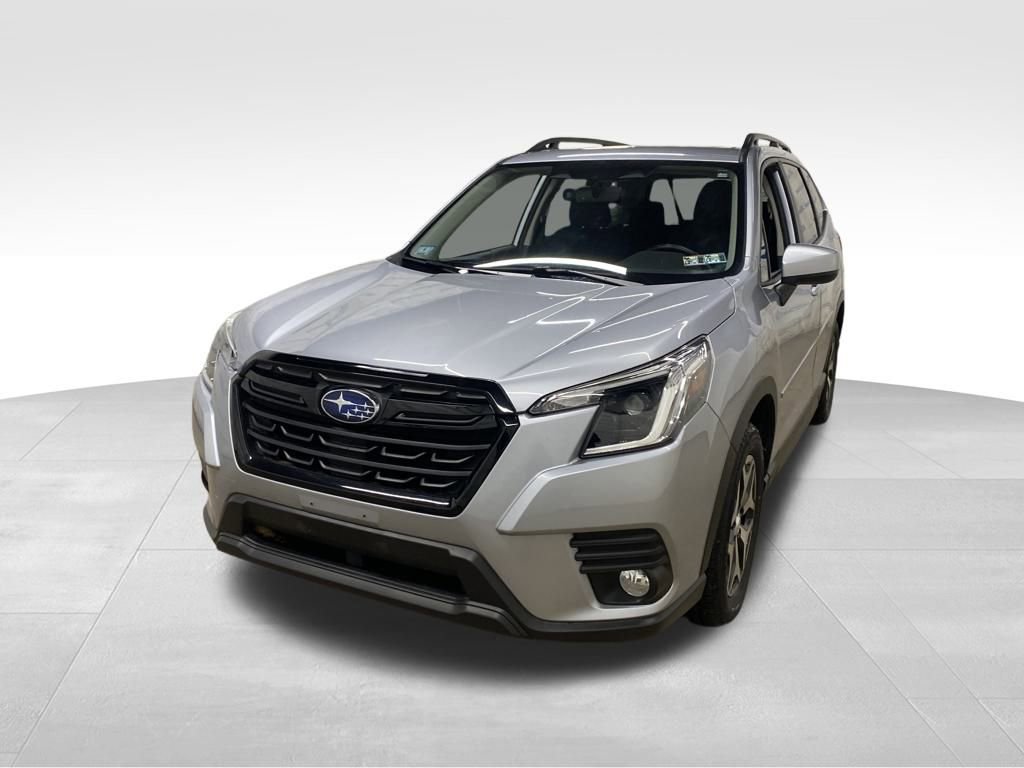 Certified 2022 Subaru Forester Premium image 2