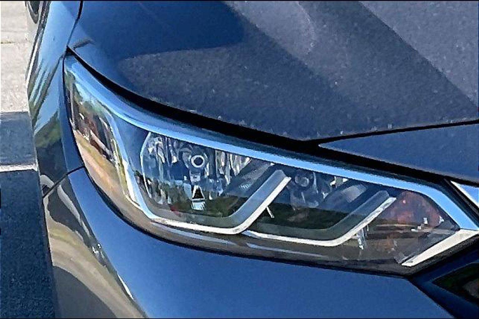 Certified 2021 Nissan Sentra S FWD image 28