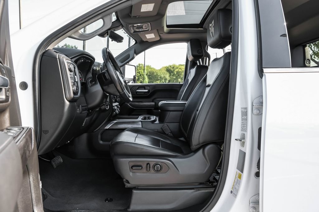 Used 2020 Chevrolet Silverado 2500 LTZ w/ LTZ Premium Package image 36