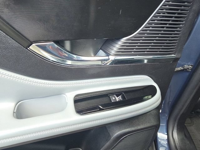 Certified 2022 Lincoln Corsair AWD w/ Premium Package image 46