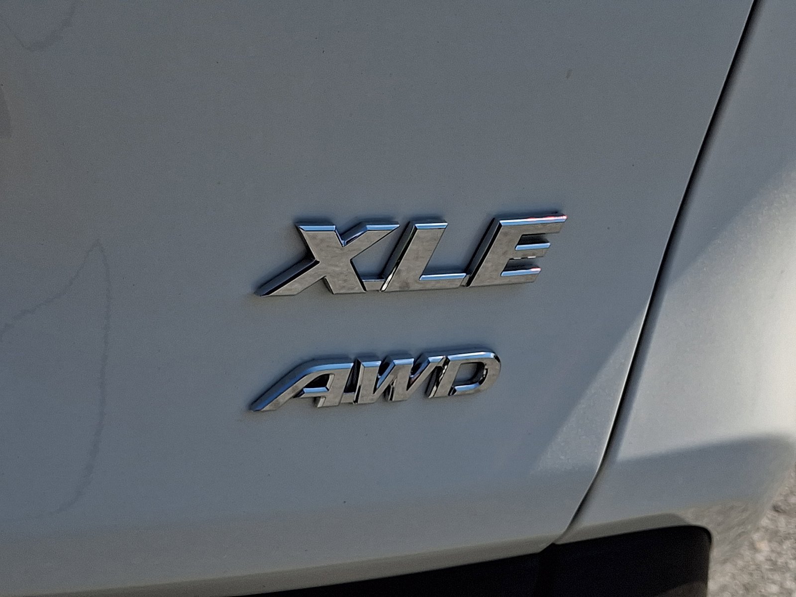 Used 2021 Toyota RAV4 XLE w/ Convenience Package AWD/4WD image 29
