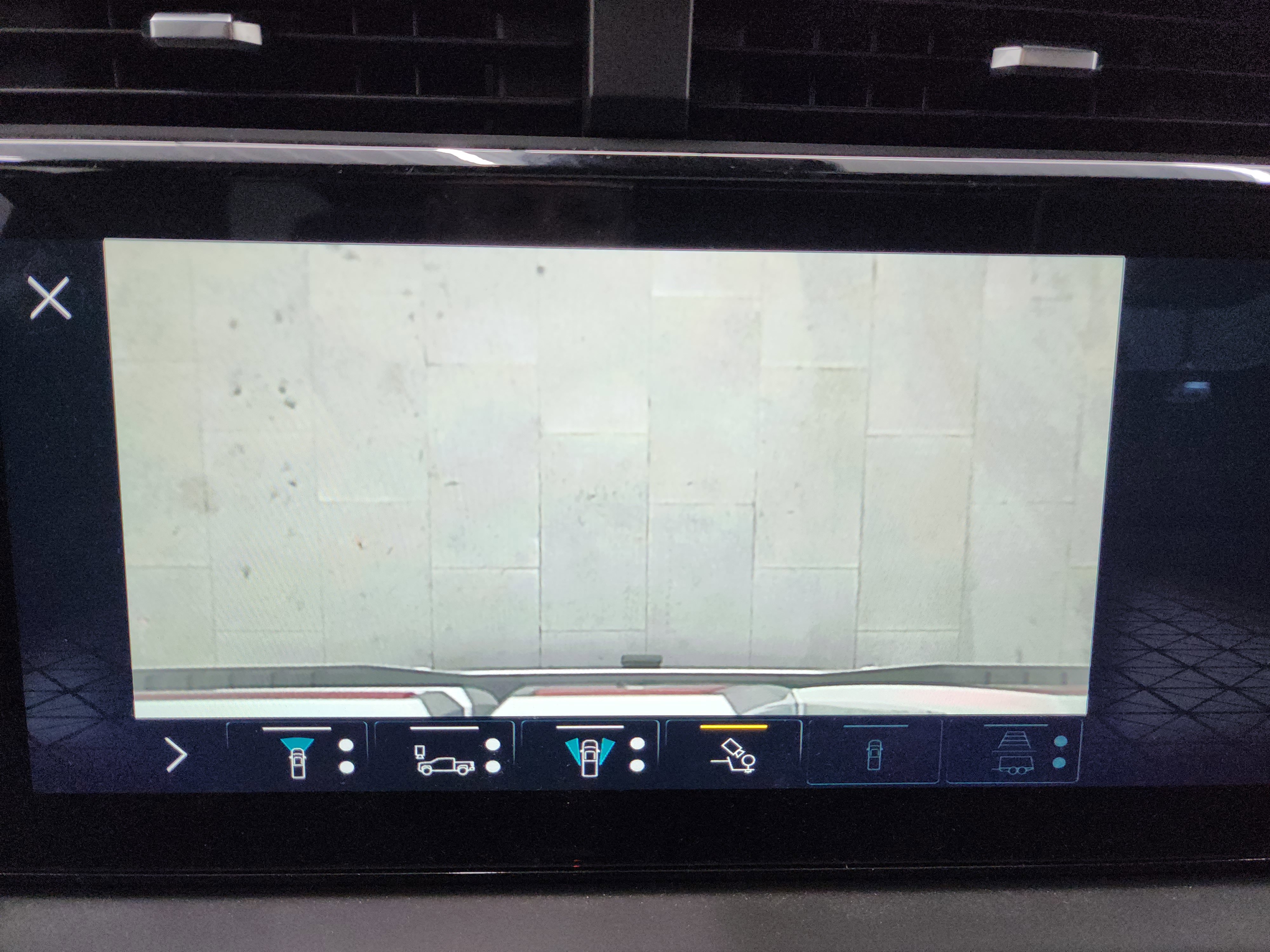 Used 2022 GMC Sierra 1500 AT4X image 70