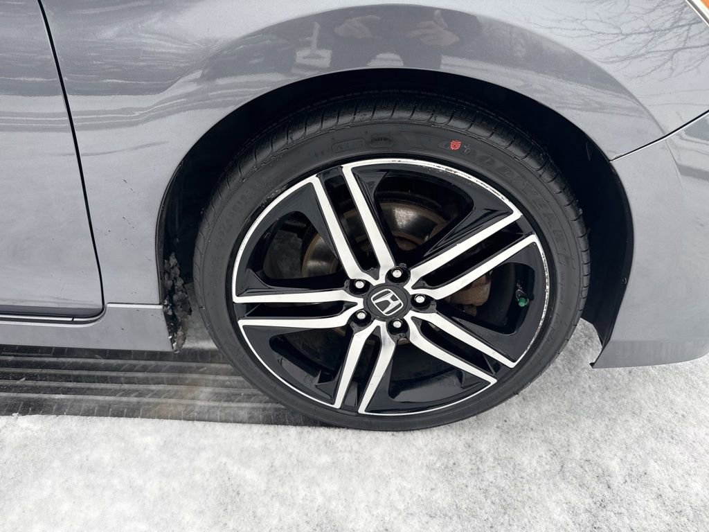 Certified 2017 Honda Accord Sport image 15
