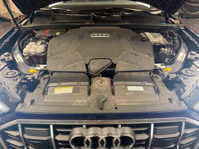 Used 2022 Audi Q7 3.0T Premium Plus w/ Premium Plus Package AWD/4WD image 23