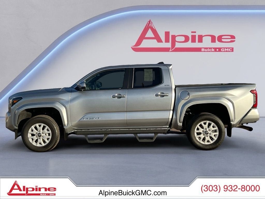 Used 2024 Toyota Tacoma SR5 AWD/4WD image 2