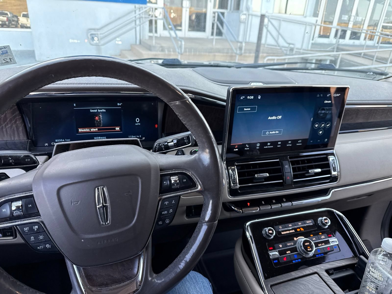 Used 2022 Lincoln Navigator Reserve AWD/4WD image 18