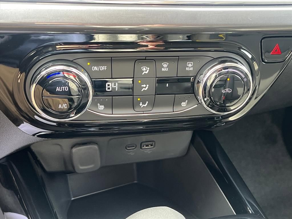 New 2026 Chevrolet Trax ACTIV w/ Driver Confidence Package FWD image 16