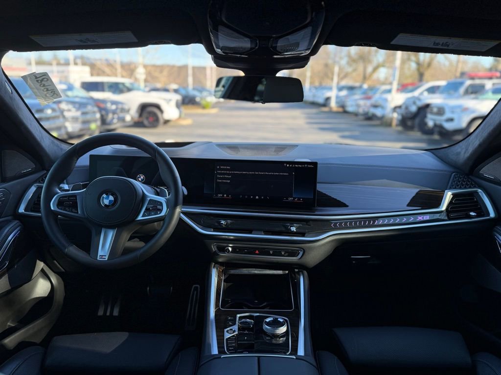 Used 2024 BMW X6 xDrive40i w/ Executive Package image 23