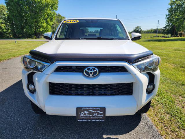 Used 2016 Toyota 4Runner SR5 AWD/4WD image 2