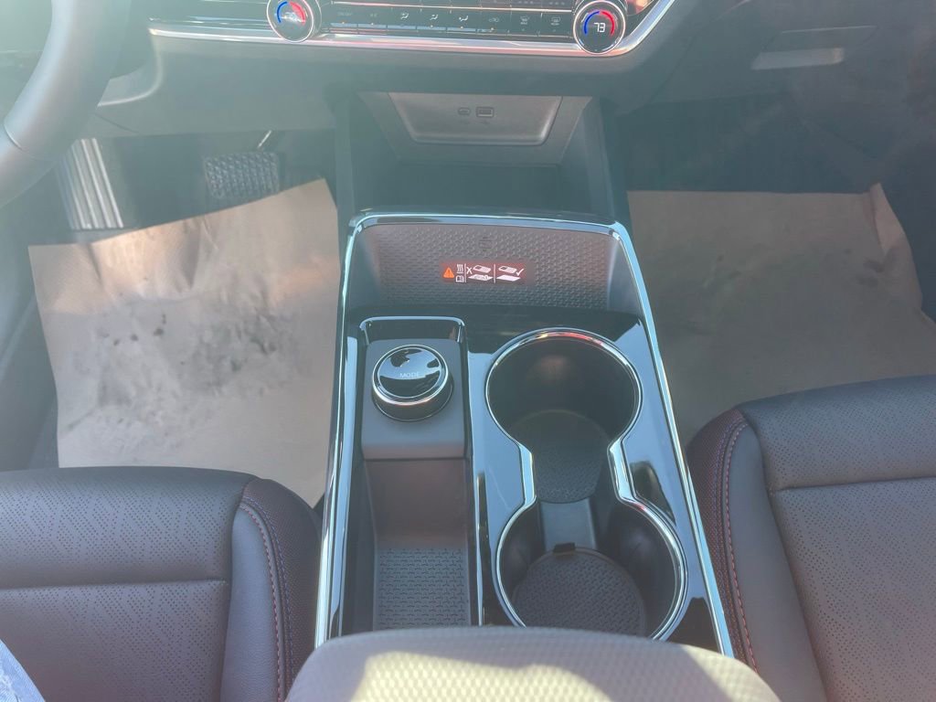 New 2026 Chevrolet Equinox RS w/ Convenience Package III image 19